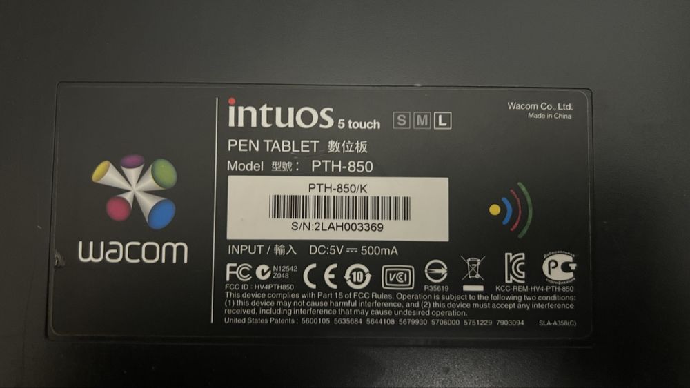 Графічний планшет Wacom Intuos 5 touch L  PTH-850