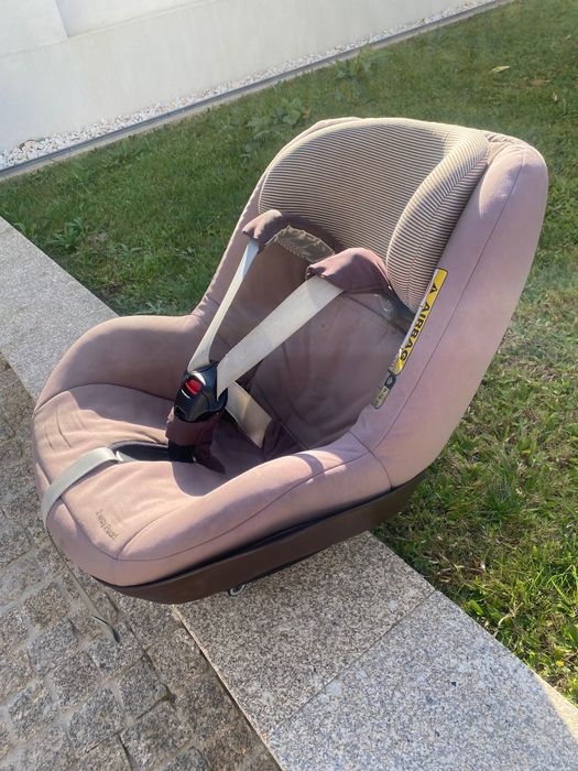Cadeira auto Bebe Confort 2way Pearl c/ isofix