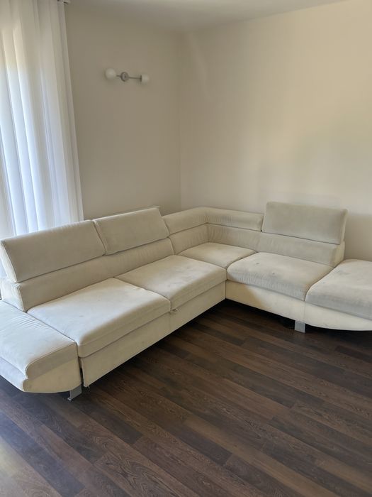 Naroznik z funkcja spanie