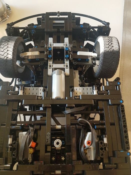 Lego technic MOC - Tesla Model S bluetooth kolekcjonerskie
