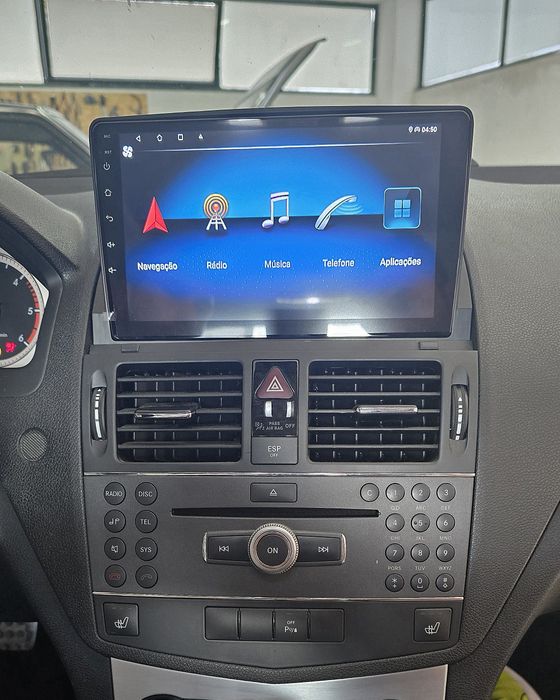 Rádio Android 14 com GPS Mercedes W204 (Artigo Novo)