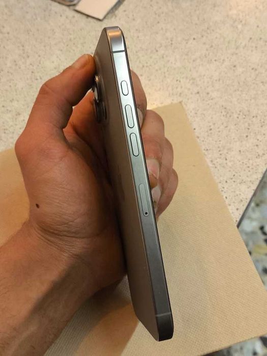 iphone 16 pro max 256 gb titanium/czarny 100% bateria