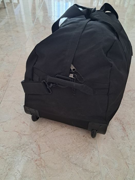 Mala (135litros) viagem Eastpak Warehouse Plus