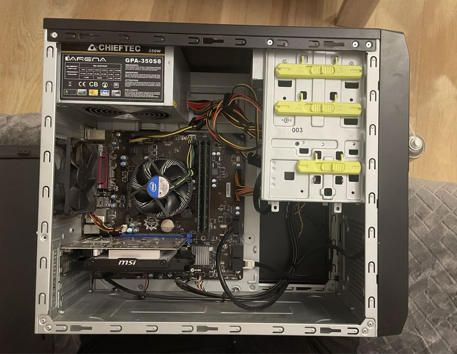 Komputer stacjonarny