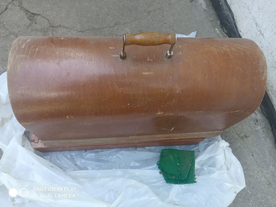 Швейная машинка ручная