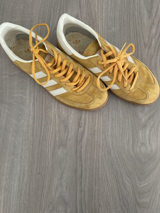 tenis adidas spezial amarelos
