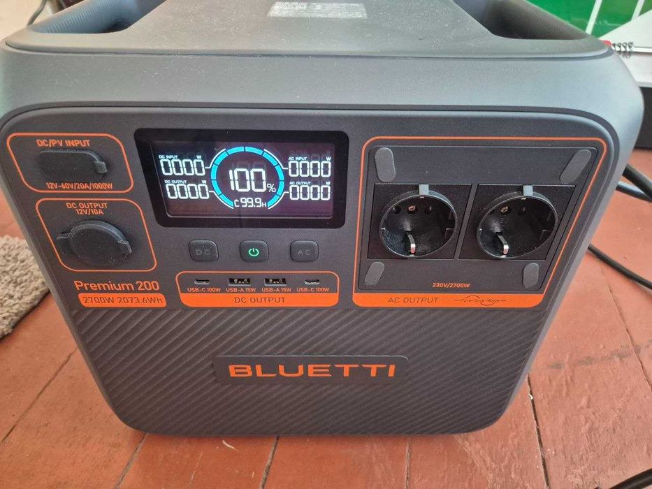 Зарядна станція Bluetti Premium 200 V2, 2700Вт, 2073 Вт*год