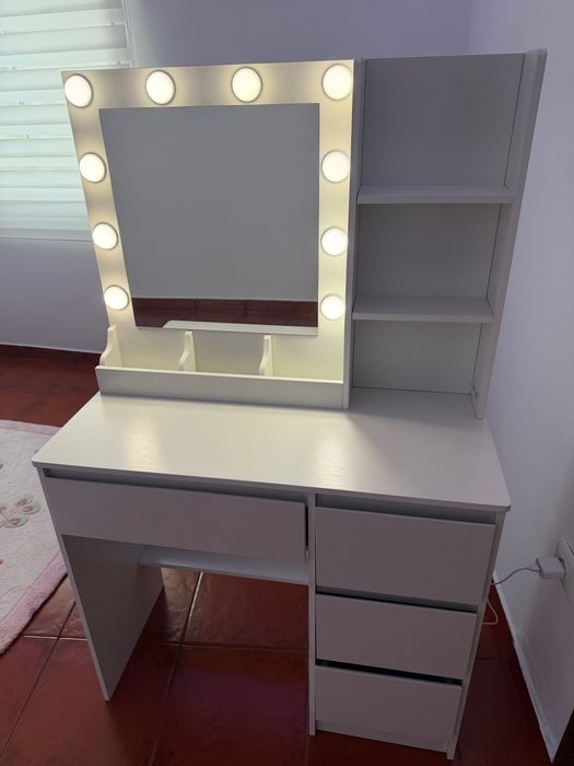 Toucador para quarto de criança