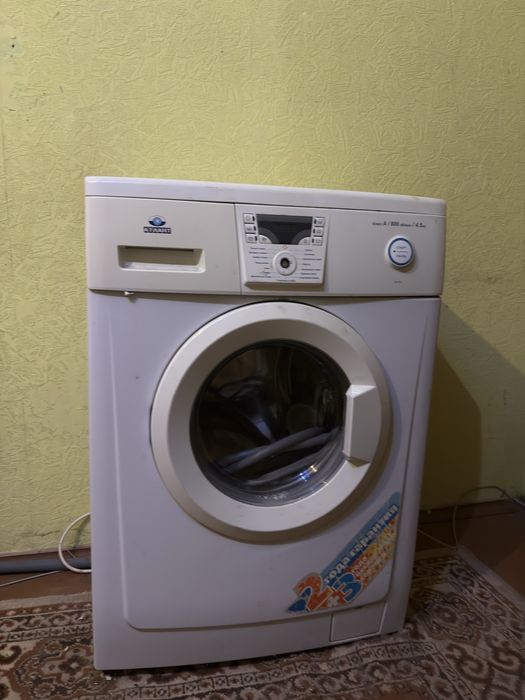 Стиральная машинка на запчасти или под востановление