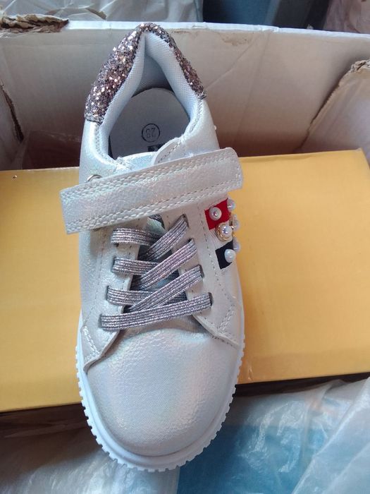 Кросівки 28р устілка 16.5см