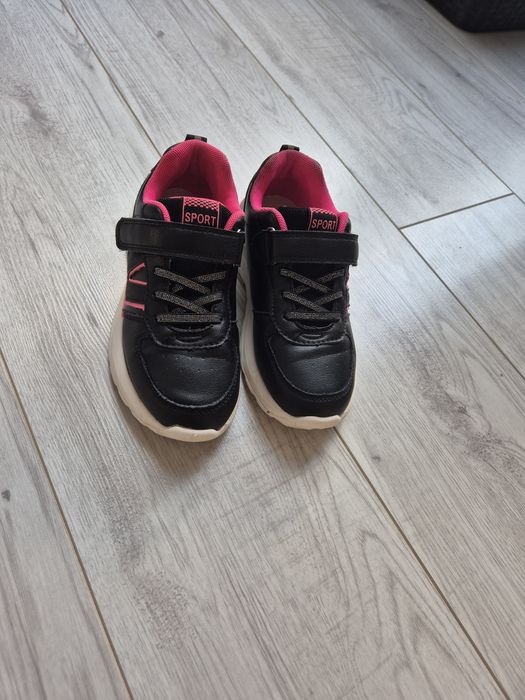 Buty dla dziewczynki 34