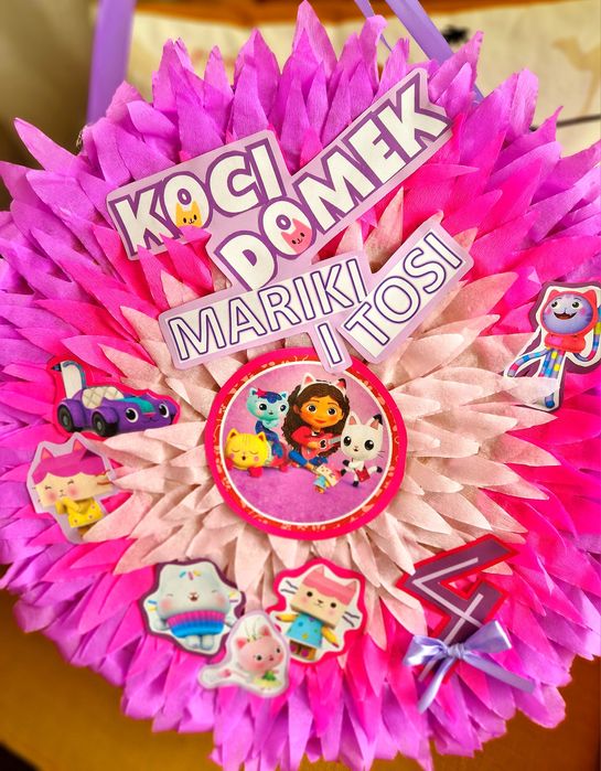 Piniata z motywem z bajki/ prezent