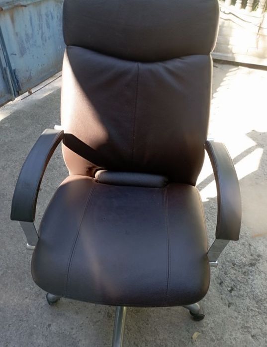 Стул компьютерный офисный