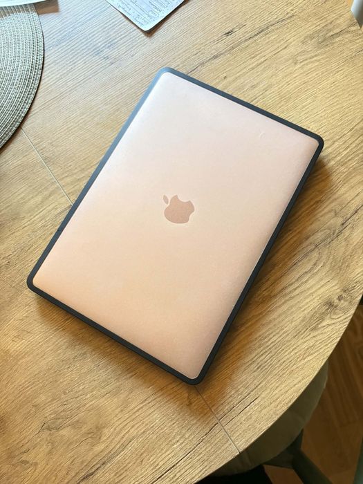 MacBook Air 13” M1 8/12 GB/ Rose Gold