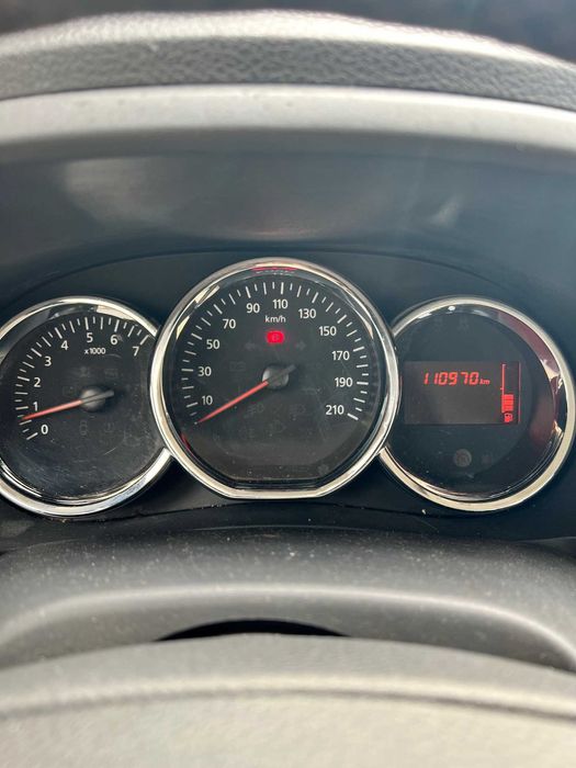 Dacia Lodgy - Ideal para família, trabalho e transporte!