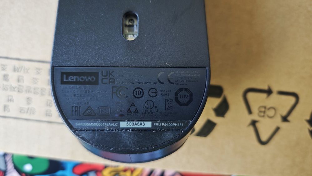 Teclado +rato com fios Lenovo novos.