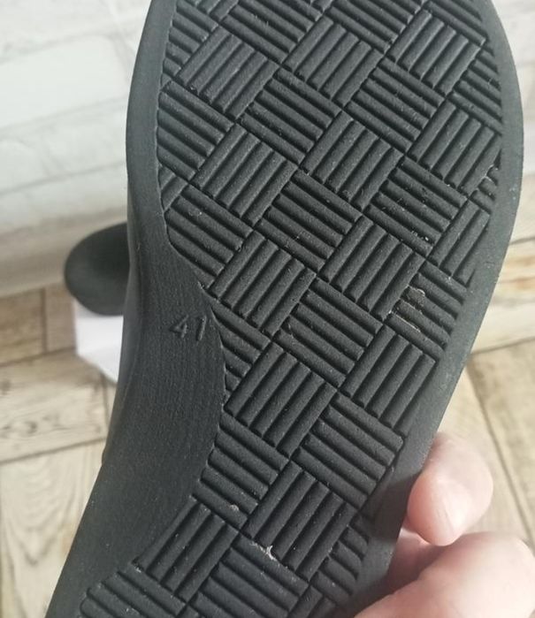 Шльопанці-тапочки helvesko по типу Zara
