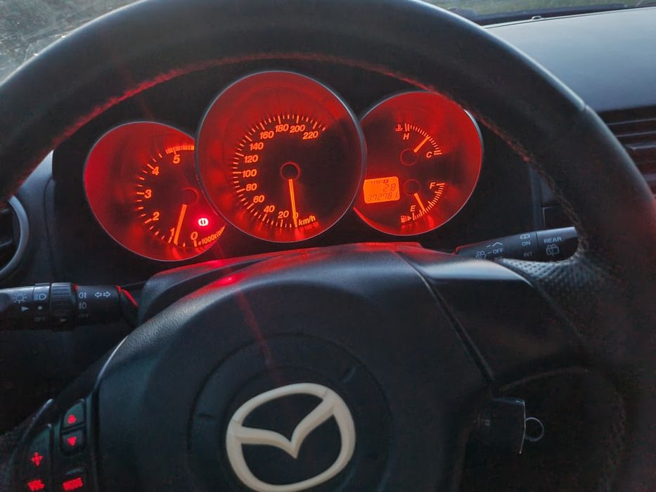 Mazda 3 2006р 1.6 дизель