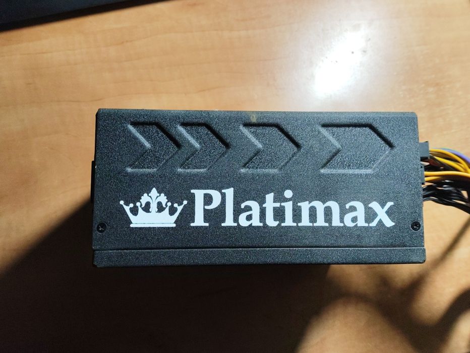 Блок живлення Enermax Platimax 1700 W