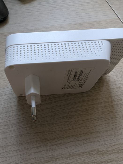 Extensor de sinal Wi-Fi TP-Link re300