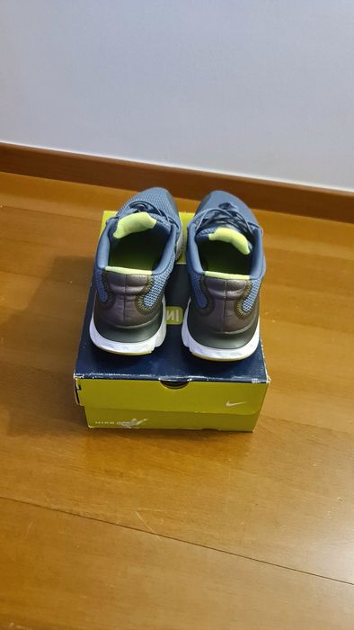 Sapatilhas Nike Renew