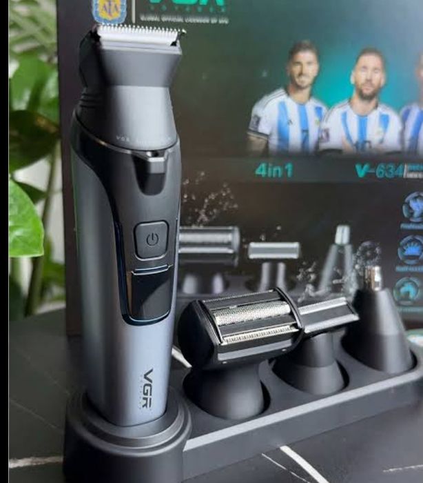 Подарунковий набір  триммер стрижка vgr 634 трімер  тример бритва