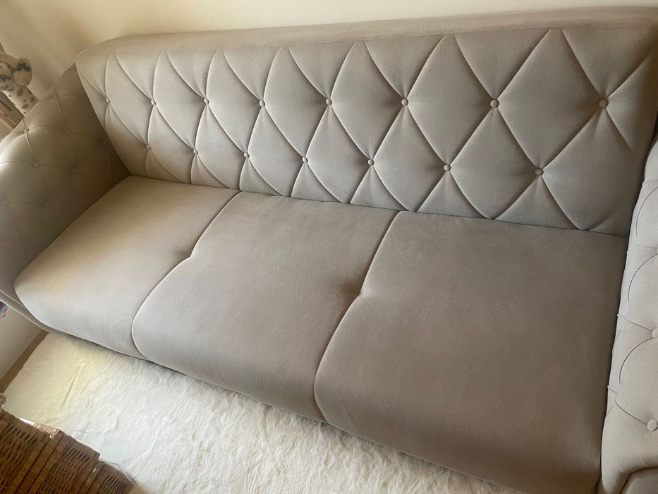 Baixa de Preço Sofá cama com arrumação