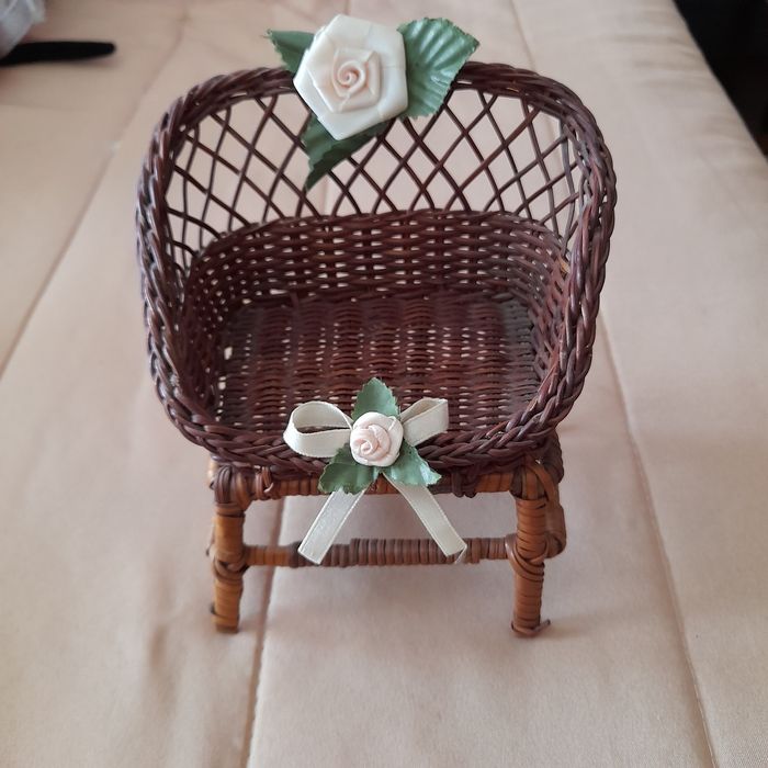 Mini Banquinho em verga antigo