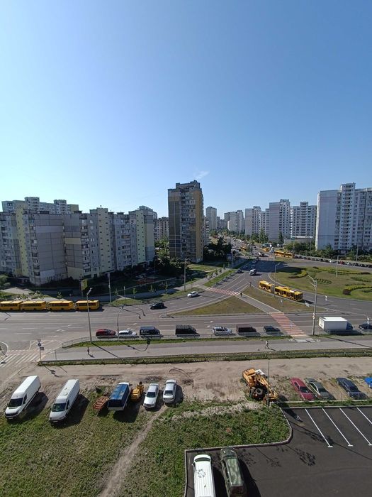 Продам 3-х кімнатну квартиру, Троєщина