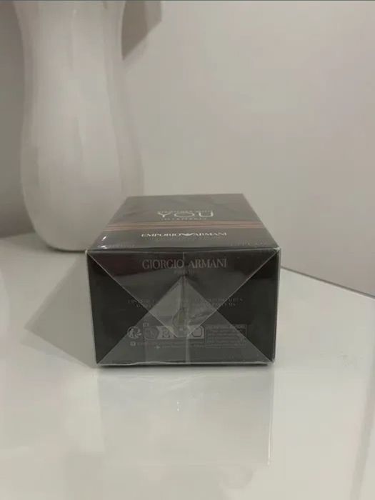 Perfum Emporio Armani Stronger With You Intensely