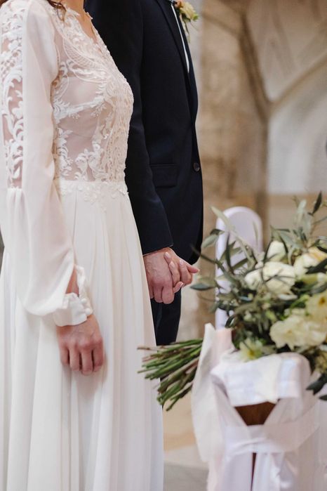 Piękna suknia ślubna