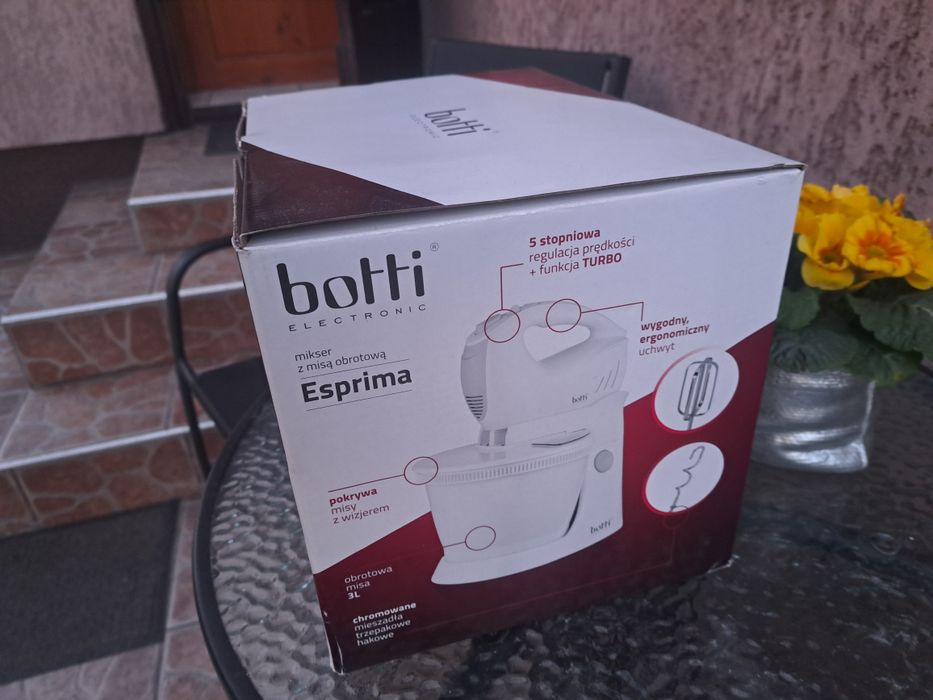 Mikser z misą obrotową  3L 400W