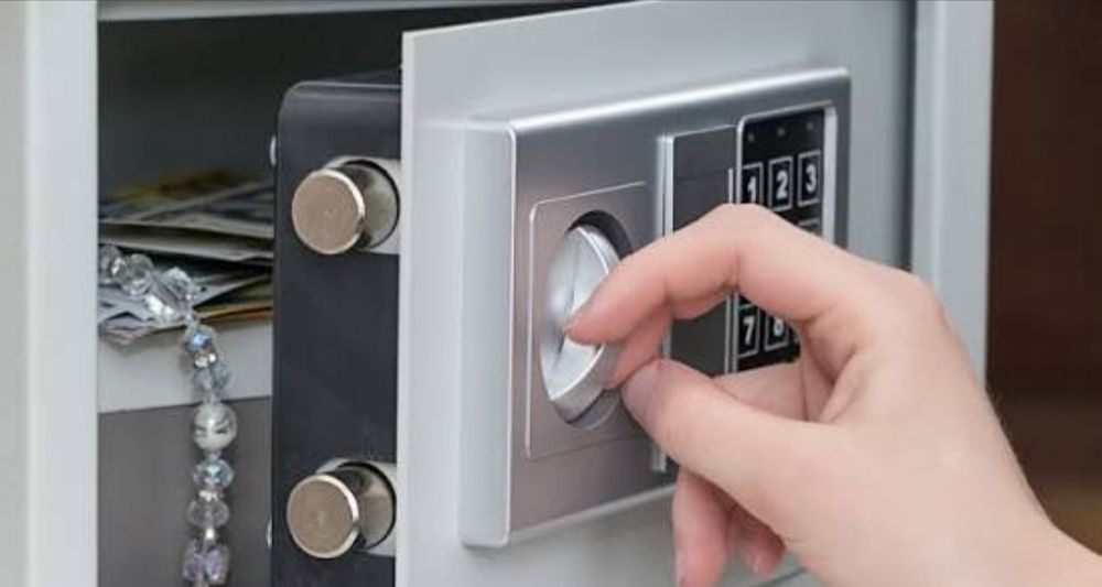 Аварийные открытие авто,  дверей,  сейфов. Открыть машину, замок.,