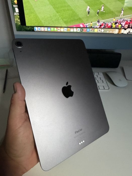 Bateria 97% iPad Air 5 M1 64gb Space Gray