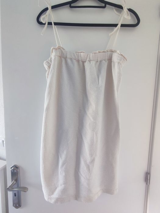 Vestido alças creme/bege H&M