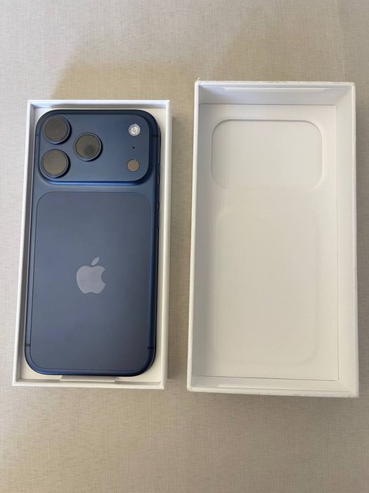 IPhone 17 Pro 256 GB Deep Blue