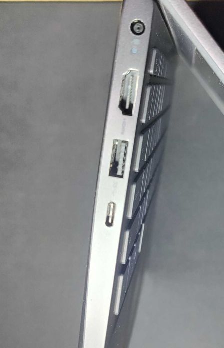Dell Vostro 5401 14" | i7-1065G7 | 16GB RAM | 512GB NVMe | Windows 11 Pro