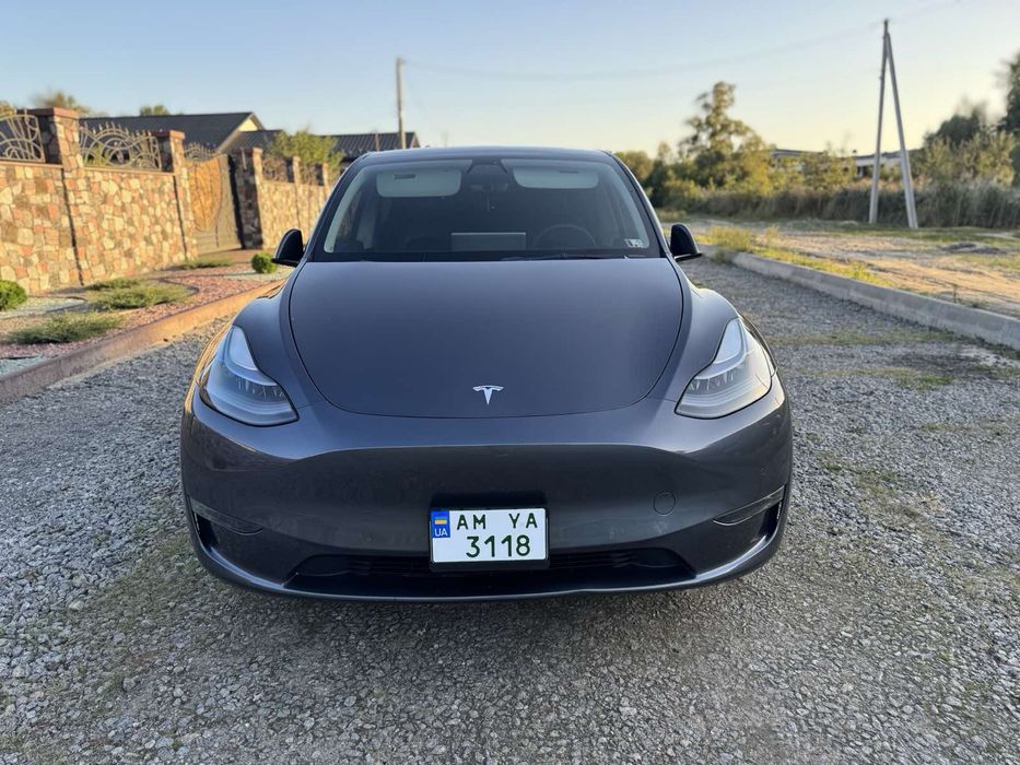Tesla Model Y 2022