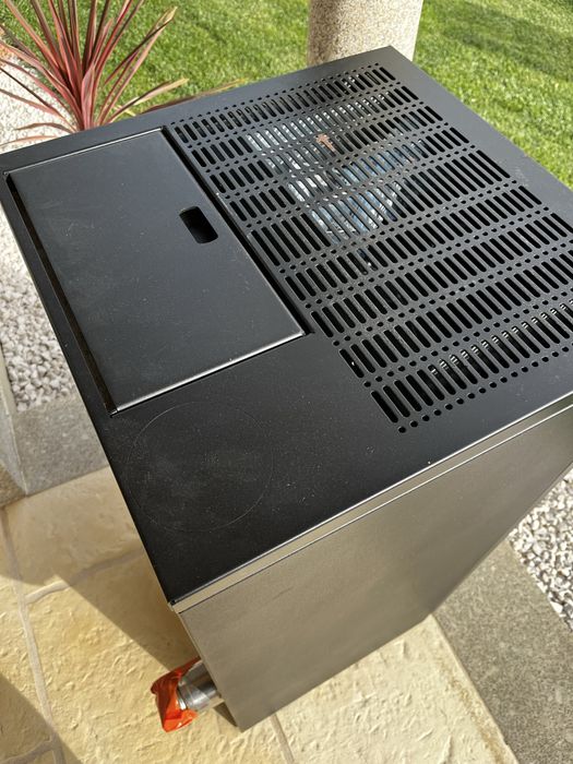 Salamandra Artel com wifi semiusada / usada 1 epoca de inverno