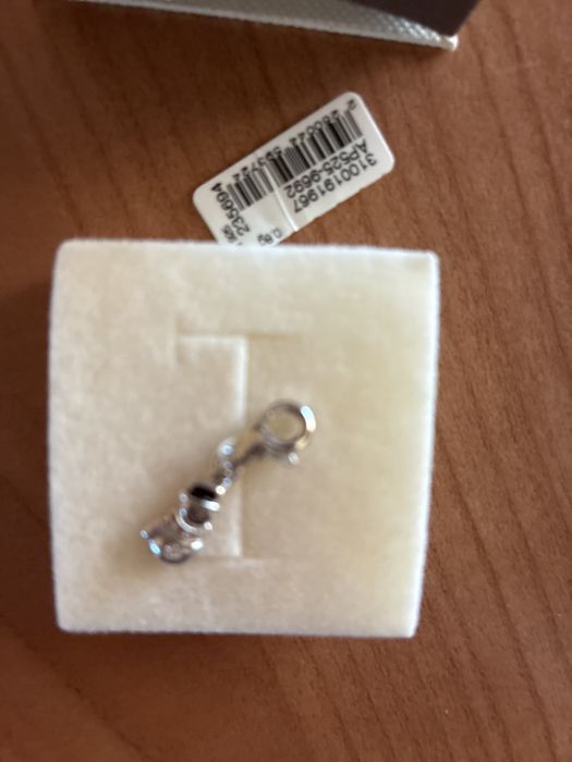 Zawieszka Apart 0, 8 g