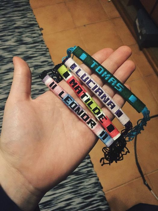 Pulseiras com o nome