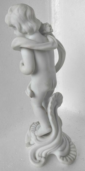 Escultura do grupo "4 estações" da Vista Alegre, para Reposição