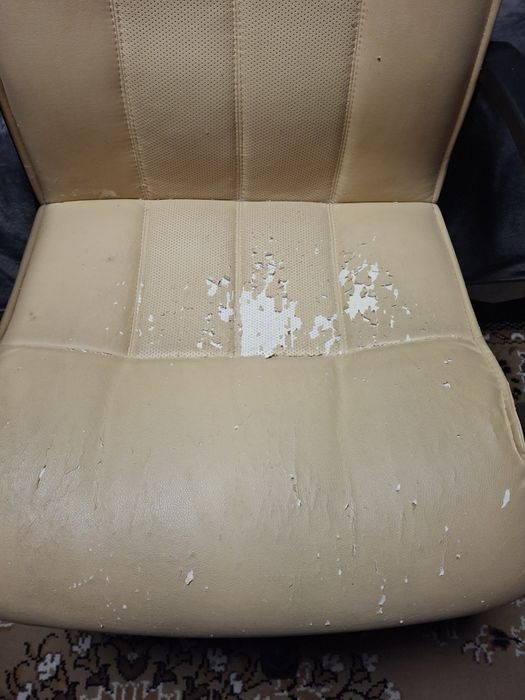 Кресло офисное  б/у