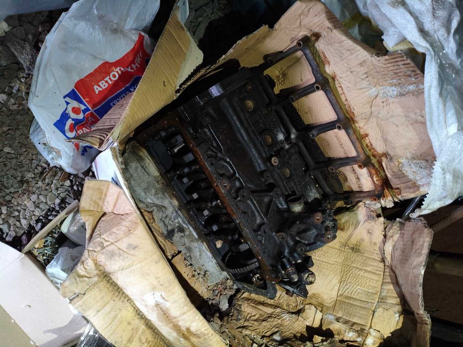 Двигун d-tec 16v , б/в, розібраний