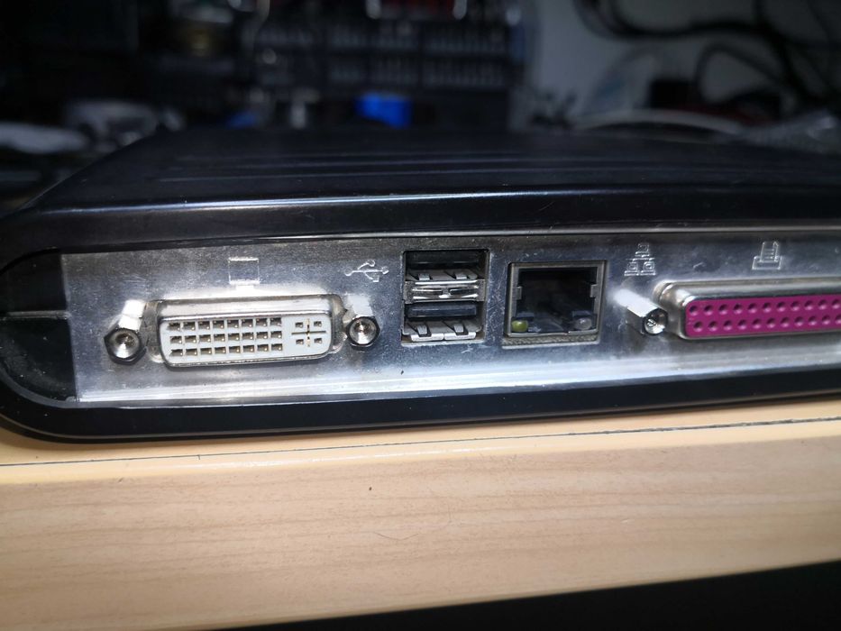Clientron TC3590 Retro DOS PC – VIA C7 1GHz – MS-DOS 6.22 – CF 2GB – Som + LAN + USB