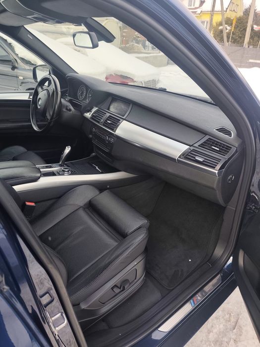 BMW 40d xDrive  faktura VAT 23%