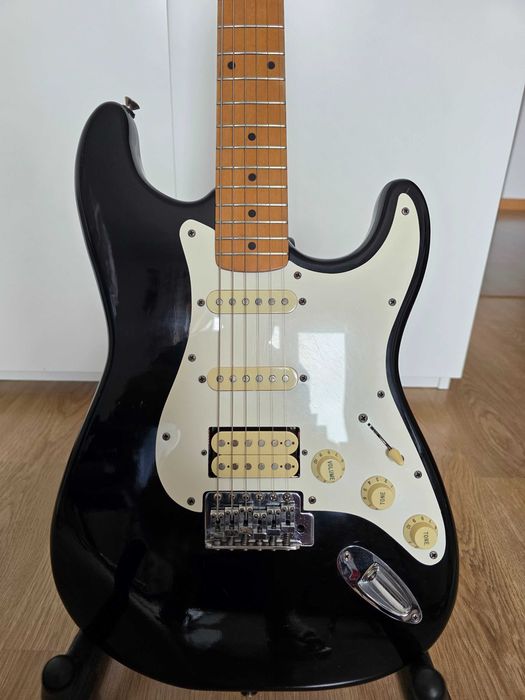Fender Squier Stratocaster 90's made in Korea ** Impecável **