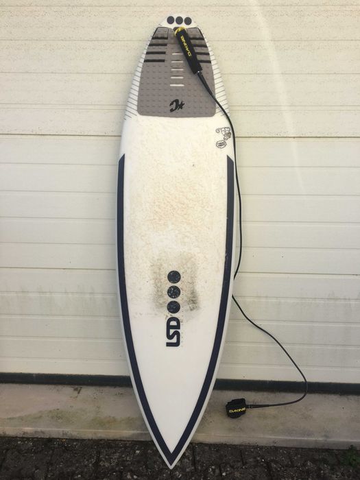 Shortboard 5’11” – CHUBBY CHEDDA by LSD – Como nova + pack completo ...