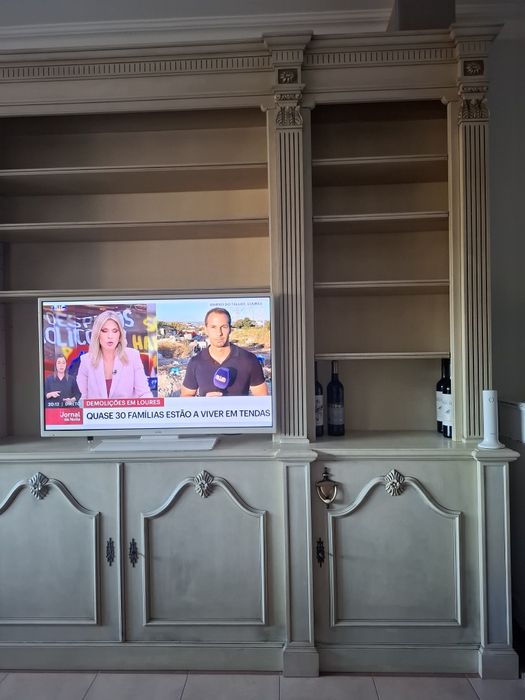 Móvel de sala branco