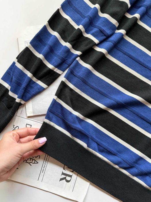 Lekki męski sweter w paski z wełną merino 50% wool
